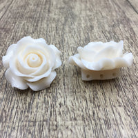White Rose Resin Bead | Fashion Jewellery Outlet | Fashion Jewellery Outlet