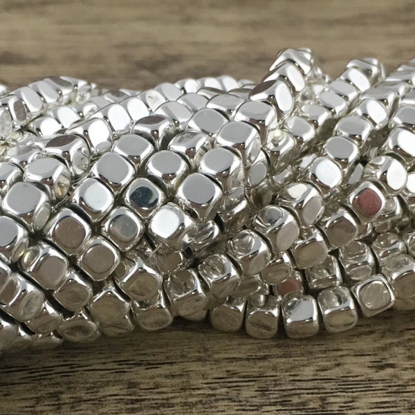 Silver Square Hematite Bead | Fashion Jewellery Outlet | Fashion Jewellery Outlet