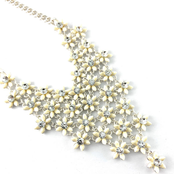 Flower Shape Silver with Ivory Necklace | Fashion Jewellery Outlet | Fashion Jewellery Outlet