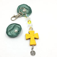 Yellow Howlite Keychain with Cross Charm | Fashion Jewellery Outlet | Fashion Jewellery Outlet