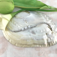 Cubic Zirconia Heart Bridal Bracelet | Fashion Jewellery Outlet | Fashion Jewellery Outlet