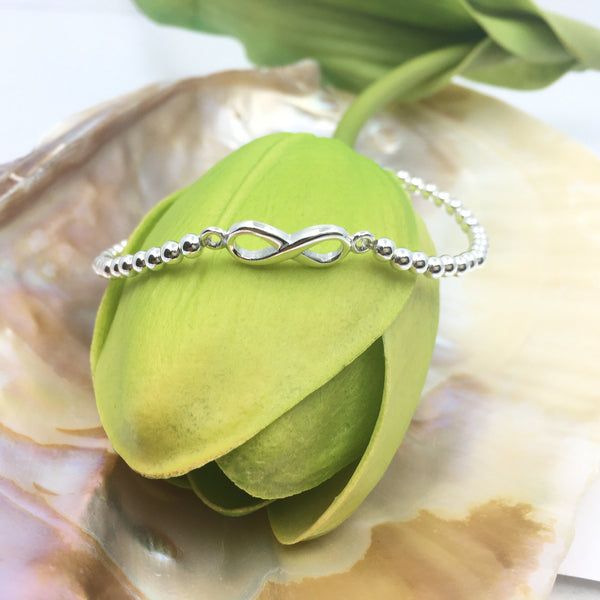 Silver Stretchy Bracelet Infinity Connector | Fashion Jewellery Outlet | Fashion Jewellery Outlet