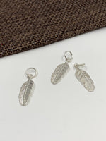 925 Sterling Silver Feather Pendant | Fashion Jewellery Outlet | Fashion Jewellery Outlet