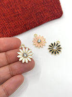 Enamel Daisy Flower Charm | Fashion Jewellery Outlet | Fashion Jewellery Outlet